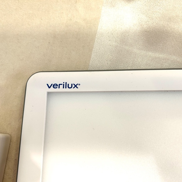 VERILUX HAPPYLIGHT LUMI LED LIGHT THERAPY LAMP VT31 NEW WITHOUT BOX - Picture 4 of 9